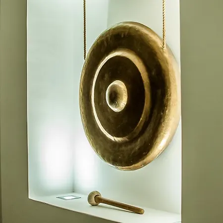 Delsi Luxury