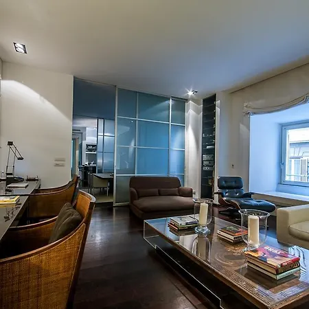 Delsi Luxury Apartment Rome