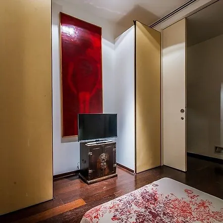 Delsi Luxury