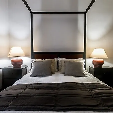 Delsi Luxury * Rome